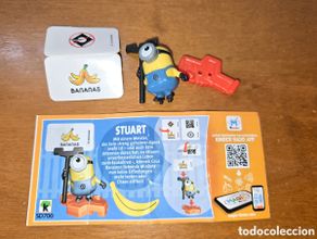 Figuras de goma Kinder: Figura kinder SD700 + bpz minion Stuart banana los minions muñeco colección